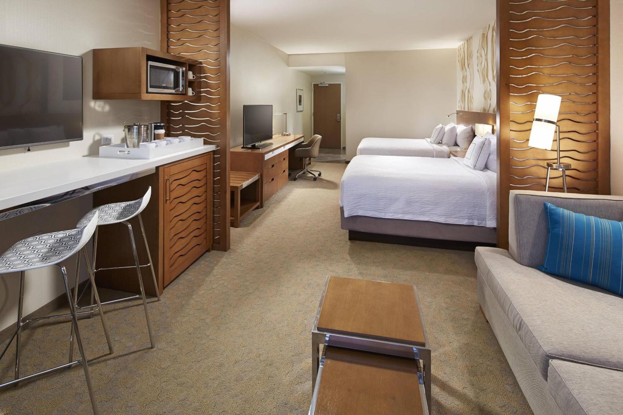 Courtyard By Marriott Sunnyvale Silicon Valley Exterior foto